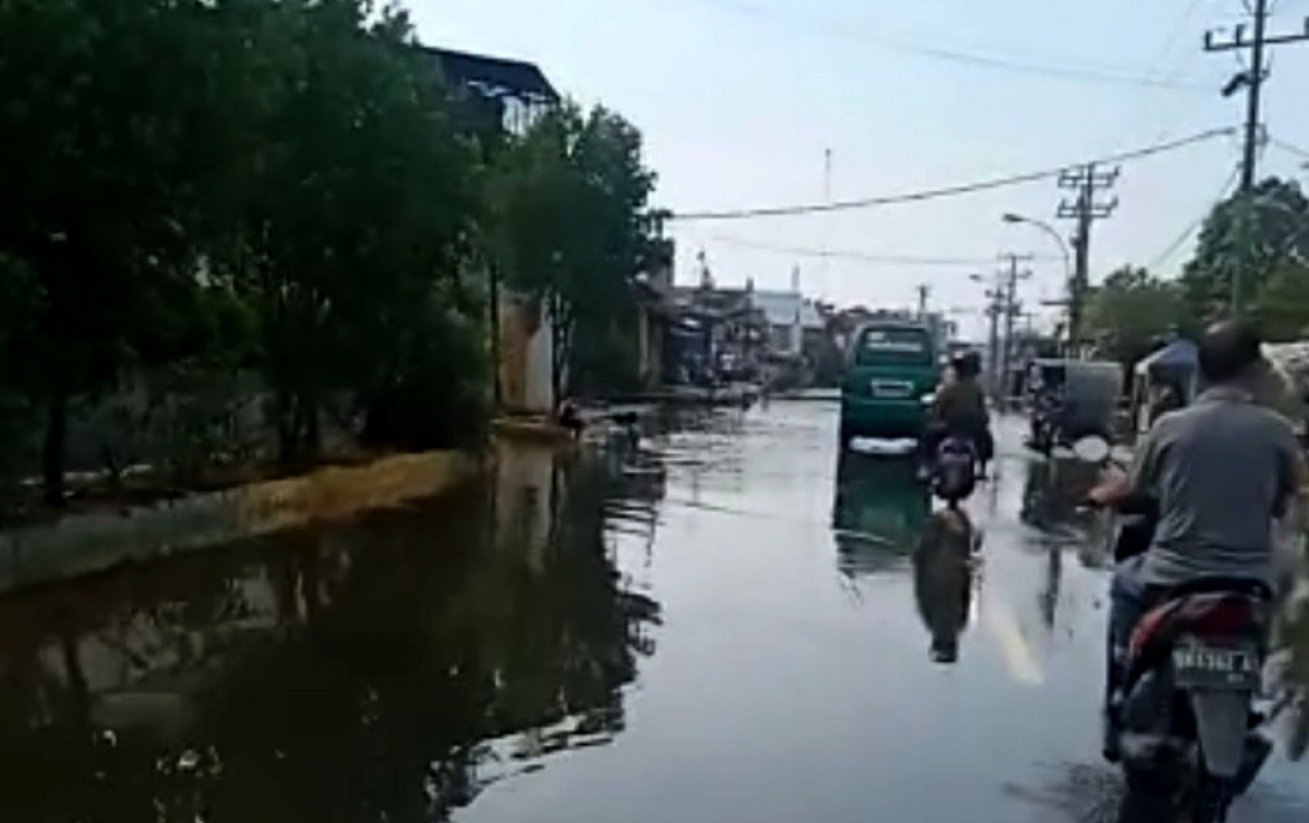 Masyarakat Pesisir Belawan Diimbau Waspada Banjir Rob