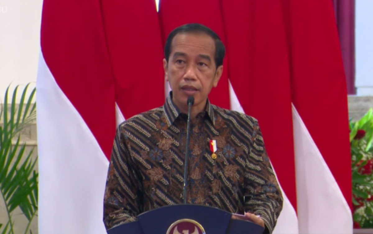 Jokowi Soroti Warga yang Terjerat Pinjaman Online