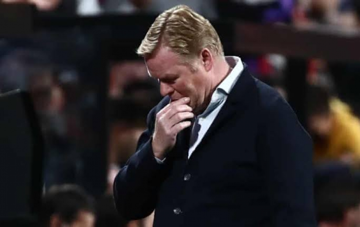 Barcelona Pecat Ronald Koeman