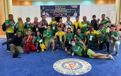 Harris-Niza Raih Emas, Sumut Rangking Enam