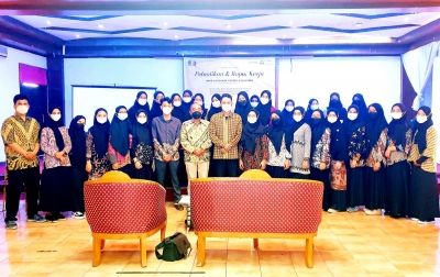 Syaiful Syafri: Mahasiswa Pendidikan Bahasa Inggris UMSU Berinovasi Jadi Konsultan