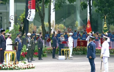 Jokowi Anugerahkan Tanda Kehormatan Kepada 3 Prajurit TNI