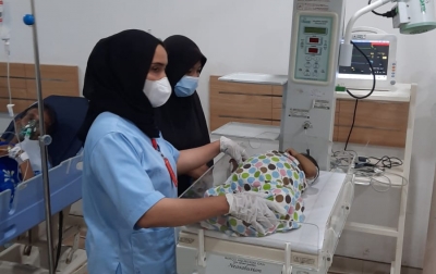 Malam Ini, Bobby Bawa Bayi Penderita Astresia Bilier ke RSUP HAM