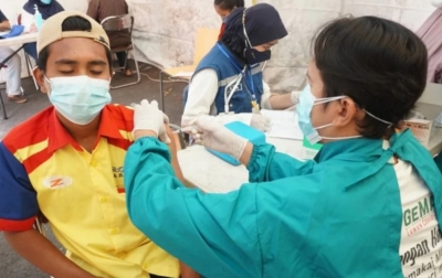 62 Juta Penduduk Indonesia Sudah Divaksin 2 Kali