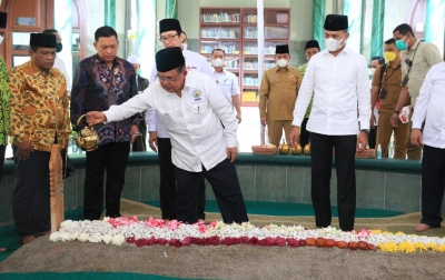 Ziarahi Makam Haji Anif, JK: Almarhum Pengusaha yang Mengikuti Tauladan Rasulullah