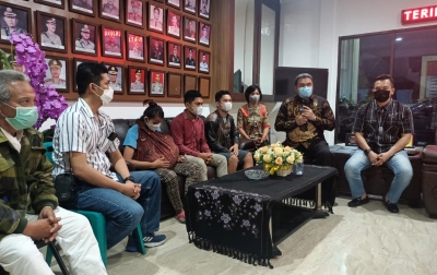 Pedagang Pasar Pringgan dan Preman Akhirnya Berdamai di Polrestabes Medan