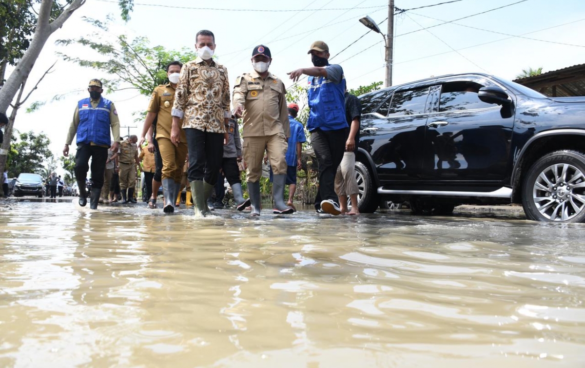 Cek Kondisi Pengungsi Banjir di Sergai, Ijeck Bakal Kaji Normalisasi Sungai Sei Rampah