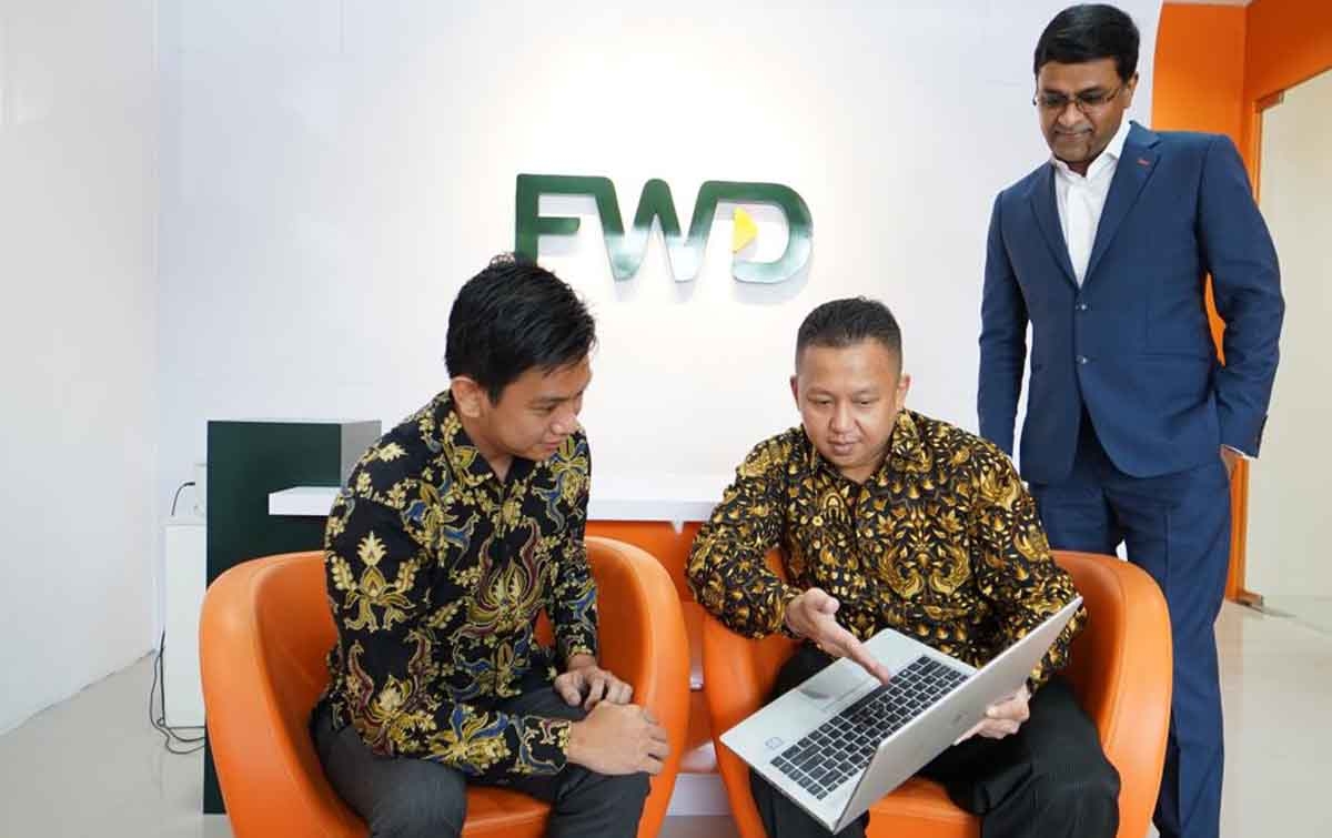 FWD Insurance Resmikan Lokasi Baru Kantor Pemasaran di Medan