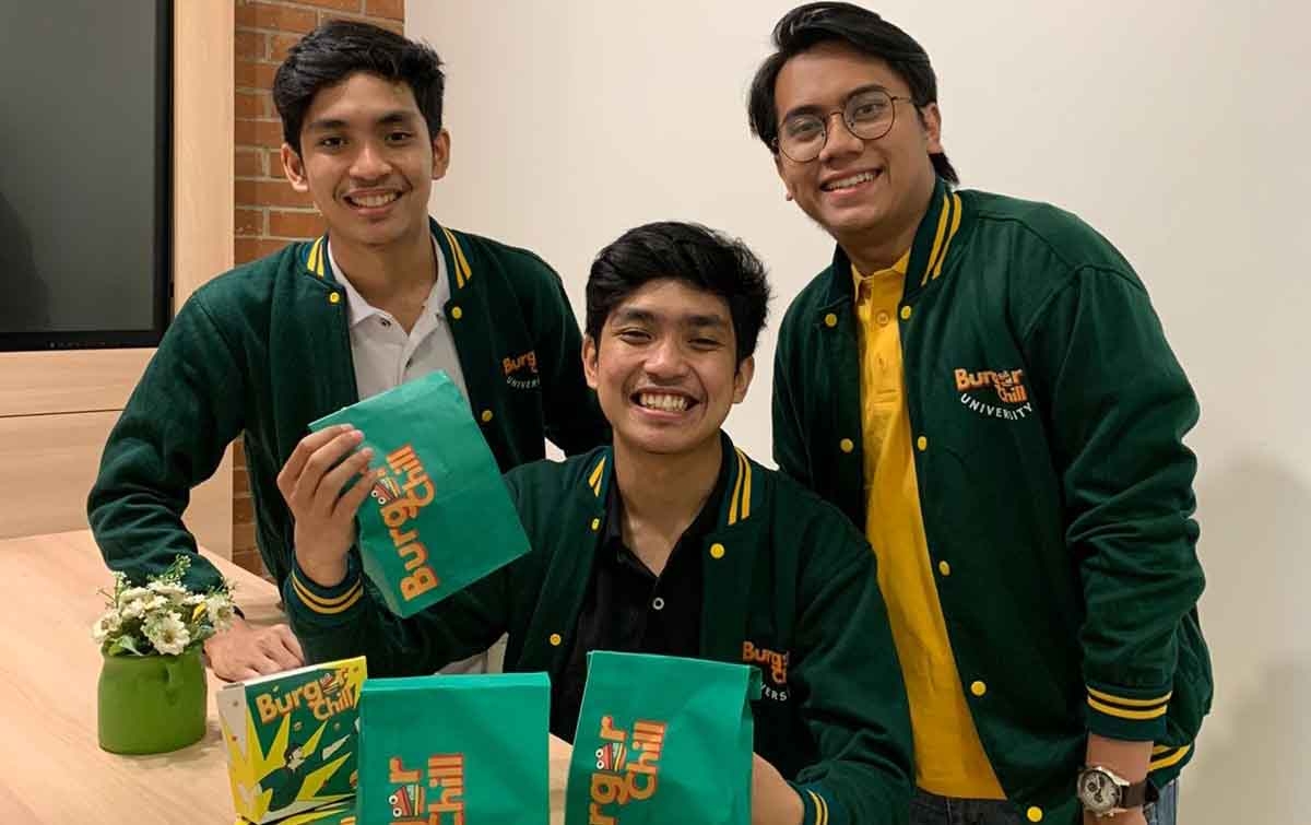Tiga Mahasiswa dan Pengusaha Burgerchill Dapat Beasiswa BRI Peduli-Creation 2021