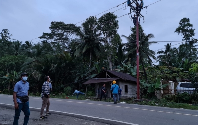 Cuaca Ekstrem di Pulau Nias, PLN Pulihkan Suplai Listrik 89 Persen Pelanggan