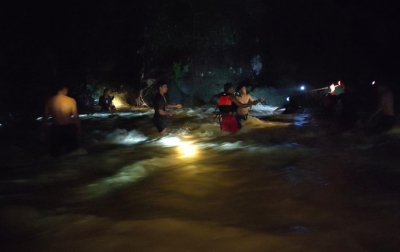 BPBD Atam Cari Korban Banjir Bandang