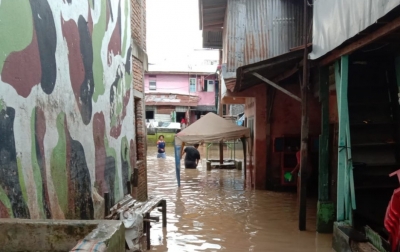 Curah Hujan Tinggi, Ratusan Rumah di Medan Terendam Banjir
