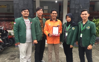 Magang di Pos Indonesia Medan Johor, Mahasiswa USU Pelajari Operasional Pengiriman Barang