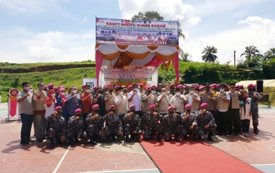 Syaiful Syafri Apresiasi Danyon 8 Marinir pada Acara Bakti Sosial