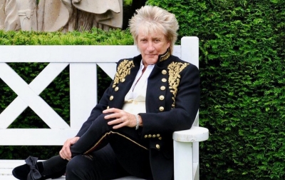 Rod Stewart Bersemangat Setelah Operasi Lutut