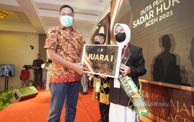 Agil Mughni-Aida Sasmitha Terpilih Duta Pelajar Sadar Hukum Aceh