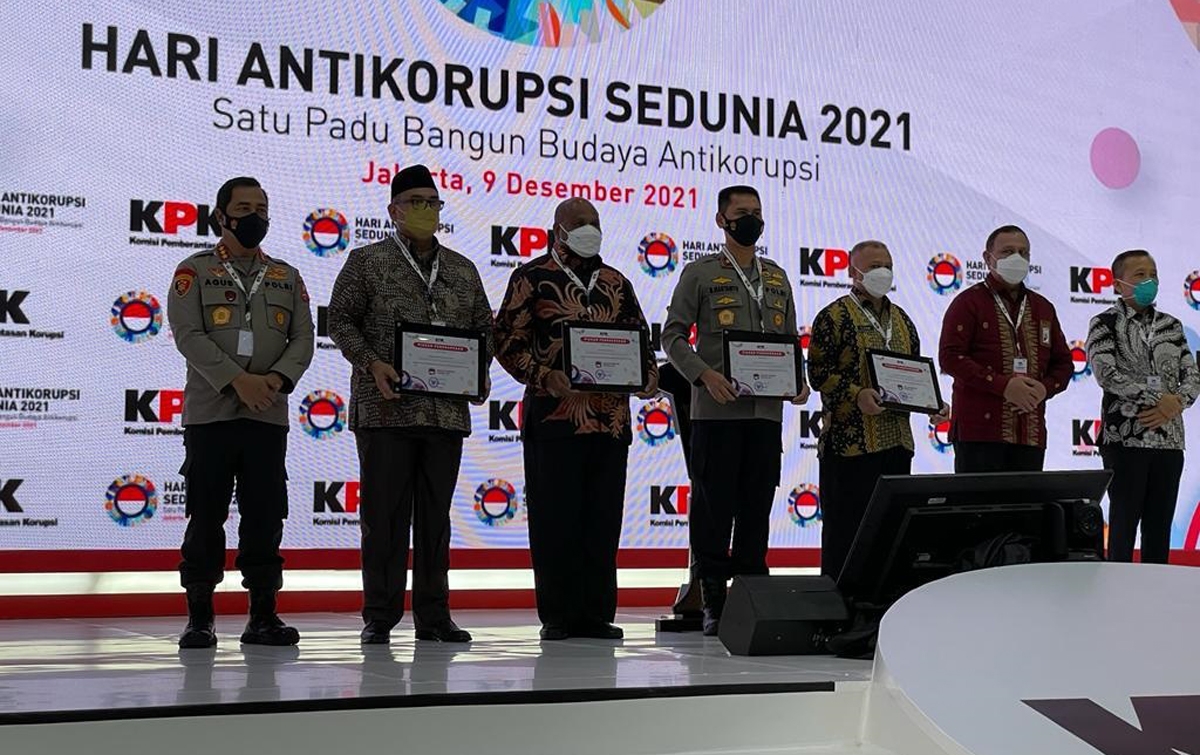 Dinilai Baik Tangani Korupsi, Polda Sumut Terima Perhargaan