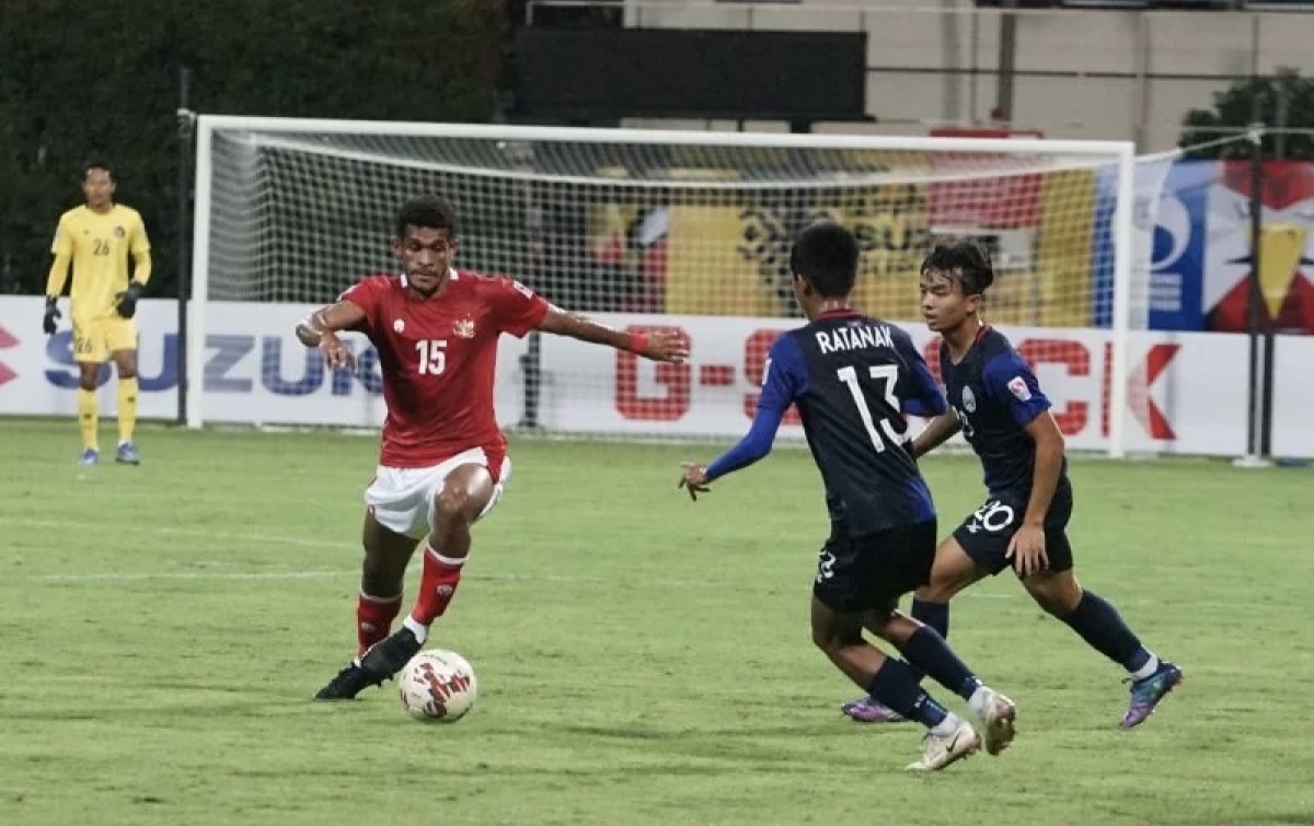 Shin Tae-yong Rombak Lini Belakang Timnas Indonesia Lawan Laos