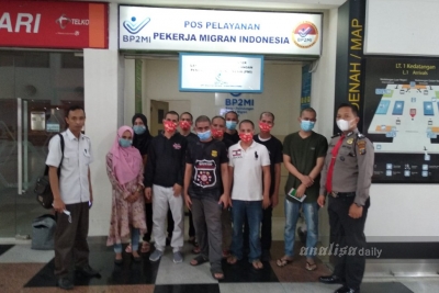 Malaysia Deportasi 10 PMI Bermasalah Asal Sumut-Aceh