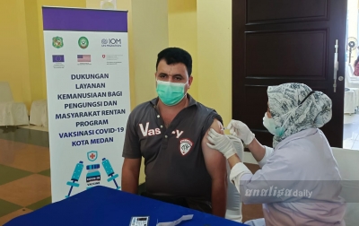 1.300 Imigran di Medan Vaksinasi Covid-19 Tahap Pertama