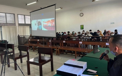 Suami Istri Terdakwa Investasi Bodong Rp 164 Miliar Dituntut 15 Tahun Penjara