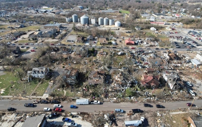 Sedikitnya 100 Orang Dikhawatirkan Tewas Akibat Tornado