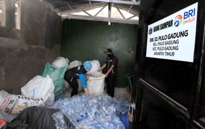 BRI Peduli Bantu Pengelolaan Sampah Terpadu dan Edukasi Linkungan Bersih