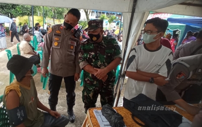 Percepat Vaksinasi, Petugas Lakukan Penjemputan