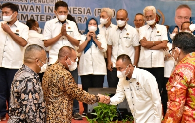 Pengurus PWI Sumut 2021-2026 Dilantik, Edy Rahmayadi Ucapkan Selamat
