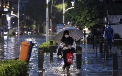 Hujan Lebat Diprakirakan Guyur Sebagian Besar Provinsi di Indonesia