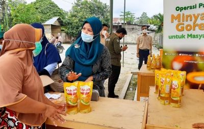 Asian Agri dan Grup Apical Gelar Operasi Pasar Minyak Goreng