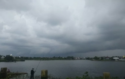 Sebagian Wilayah Indonesia Diperkirakan Diguyur Hujan Ringan