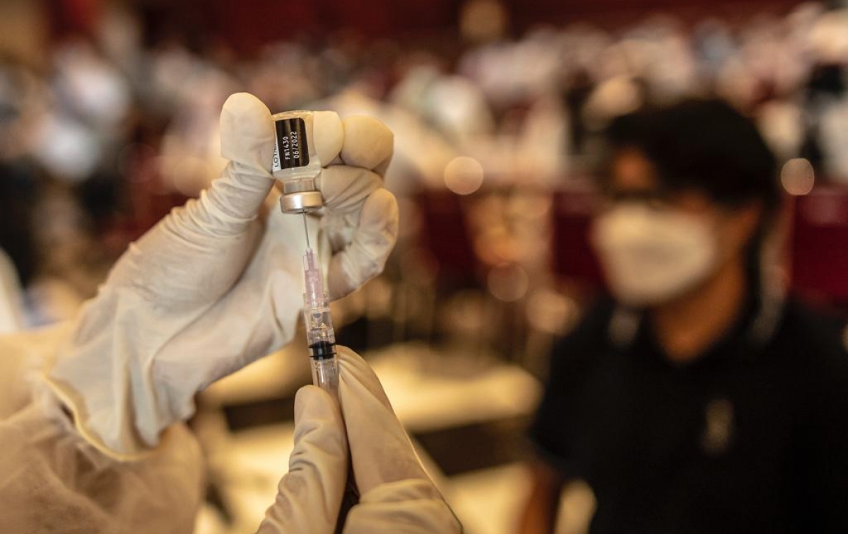 Masyarakat Indonesia Penerima Vaksin Dosis Lengkap Capai 124,08 Juta