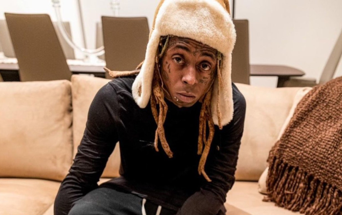 Terlalu Kaya, Lil Wayne Akui Butuh Seorang Istri