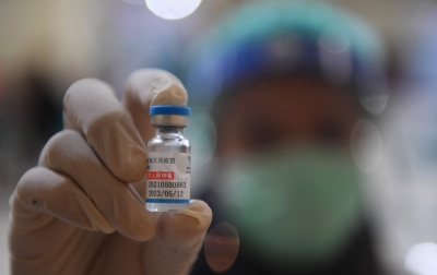 Vaksinasi Covid-19 di Indonesia Capai 281 Juta Dosis