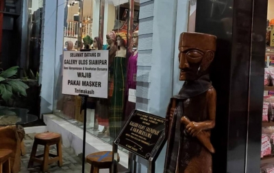 Sentuh Inovasi, Bukan Menghianati Adat