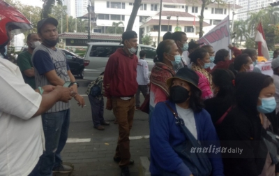 Demo Soal Pengangkatan Kepling, Massa: Kami Cuma Ikut-Ikutan Aja