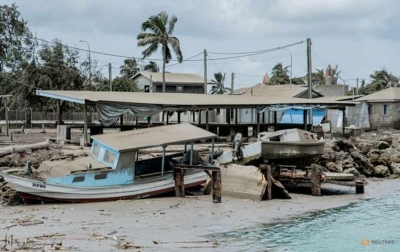 Bandara Dibersihkan, Bantuan Kemanusiaan ke Tonga Meningkat
