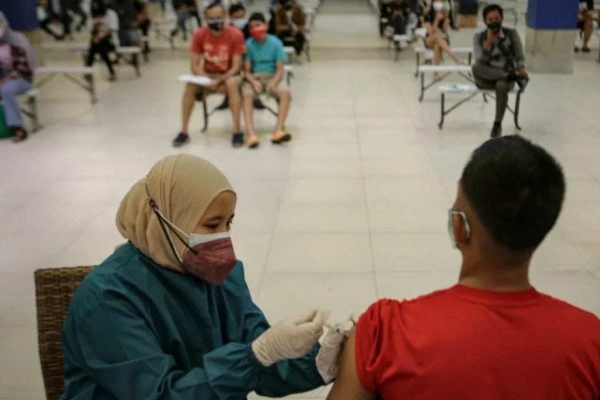 9,8 juta Warga Indonesia Sudah Mendapat Vaksinasi Penguat