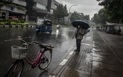 BMKG Prakirakan Sebagian Kota Besar Hujan Ringan, Termasuk Medan