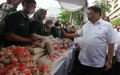 Survei INES, Airlangga dan Golkar Tertinggi
