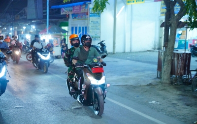 Ingatkan Masyarakat Taat Prokes, Bobby Motoran Keliling Medan Utara