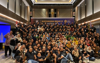 Wahdi Azmi Terpilih Sebagai Ketua IKA FKH USK Pusat 2022-2026