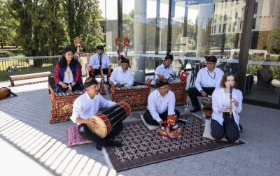 Gamelan Bali Hadir di Tengah Mahasiswa Internasional Canberra Australia