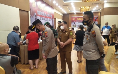 Masyarakat yang Sudah Divaksin Tetap Jaga Protokol Kesehatan