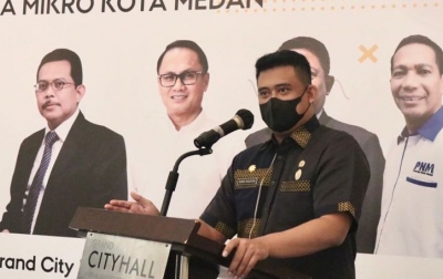 Naikkan Kelas UMKM Medan, Bobby Dorong Penggunaan Kartu Kredit Pemerintah