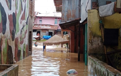 Banjir di Kampung Aur Mulai Surut, Warga Butuh Bantuan