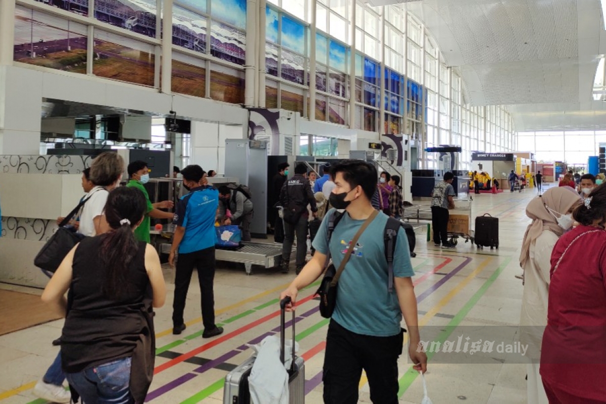 Penerima Vaksin Dosis Pertama Tetap Menunjukkan Hasil PCR di Bandara Kualanamu
