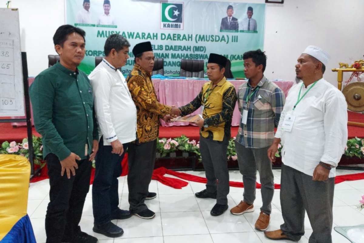 Rosman Siregar Pimpin MD KAHMI Paluta Periode 2022-2027