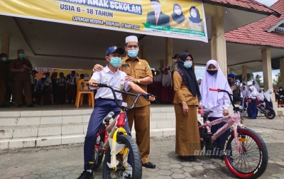 Gebyar Vaksinasi di Palas Berikan Hadiah  Doorprize